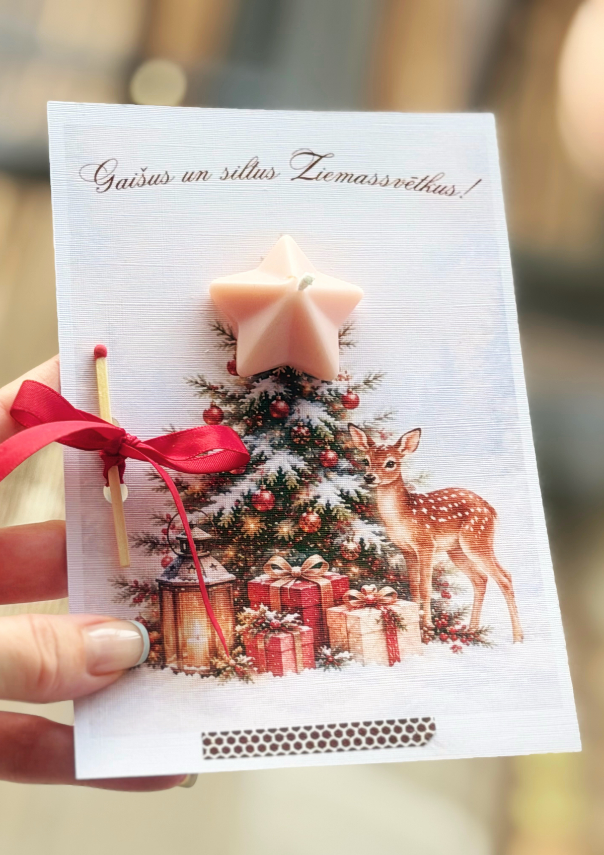 Apsveikuma kartīte ar zvaigznes sveci ZIEMASSVĒTKI
